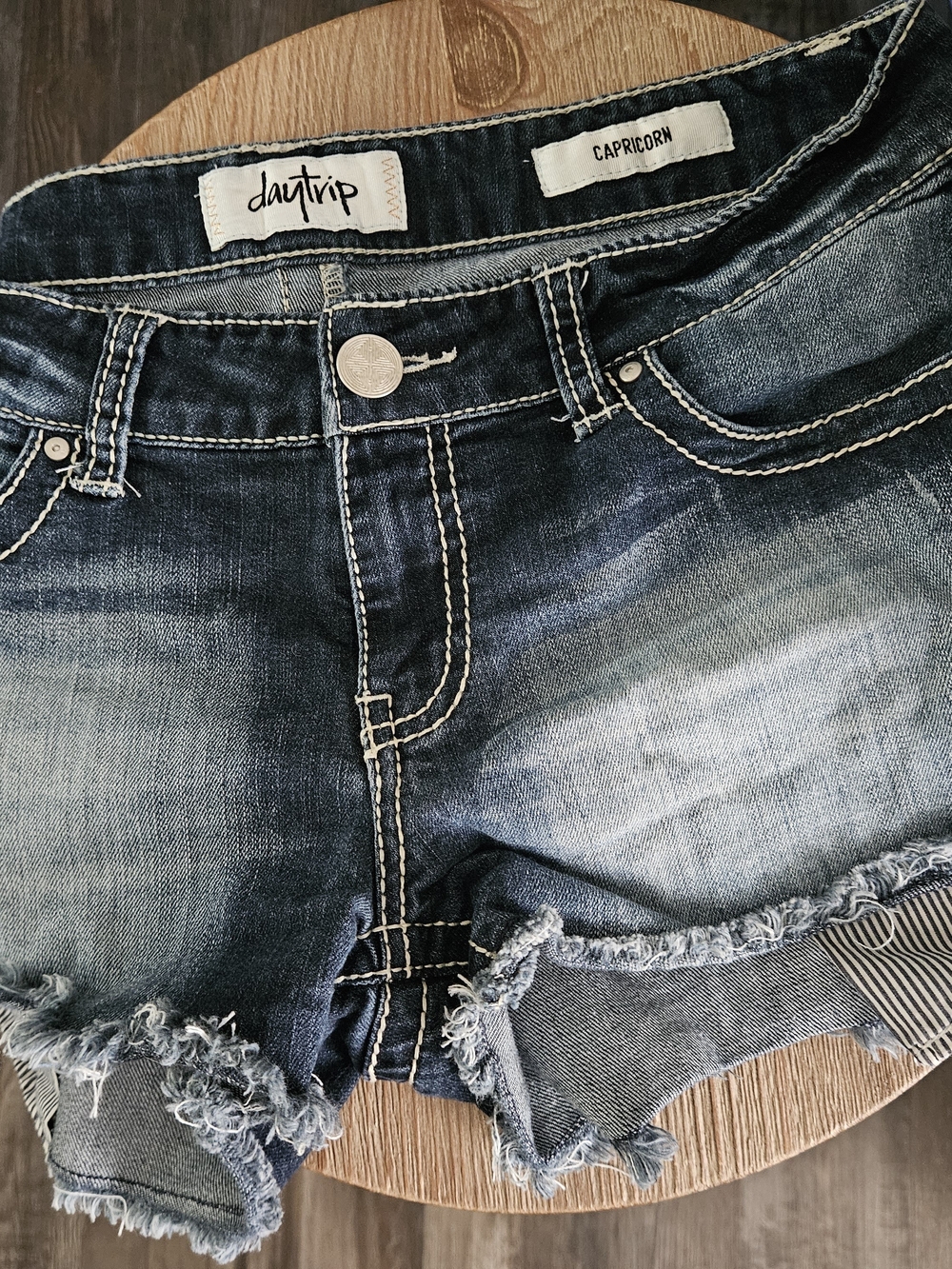 Buckle Exclusive Daytrip Capricorn Shorts